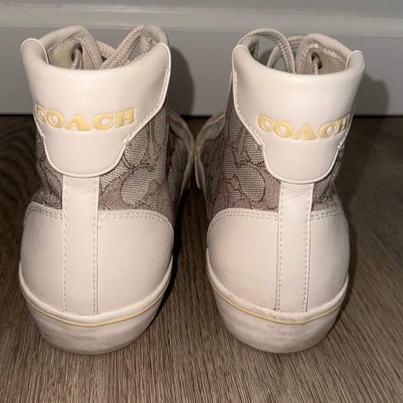 Coach Citysole in Bone Jacquard. - Picture 3 of 4